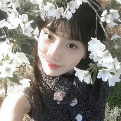九个学生的短片