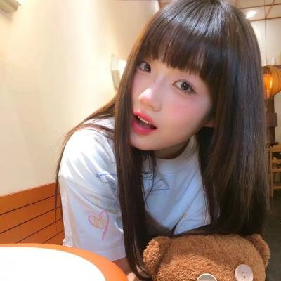 小黄花青草地